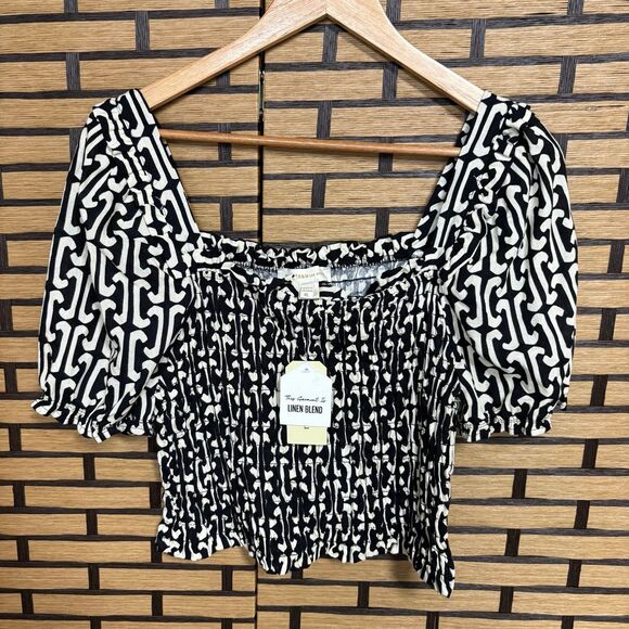 Monteau Ivory And Black Smocked‎ Crop Top Size XL - Picture 1 of 6